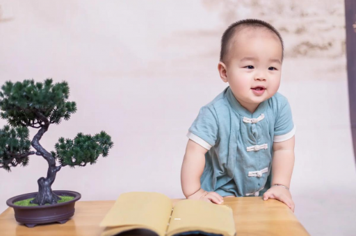 安宁孕妇显怀是几个月